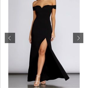 Windsor MYRA FORMAL HIGH SLIT DRESS
